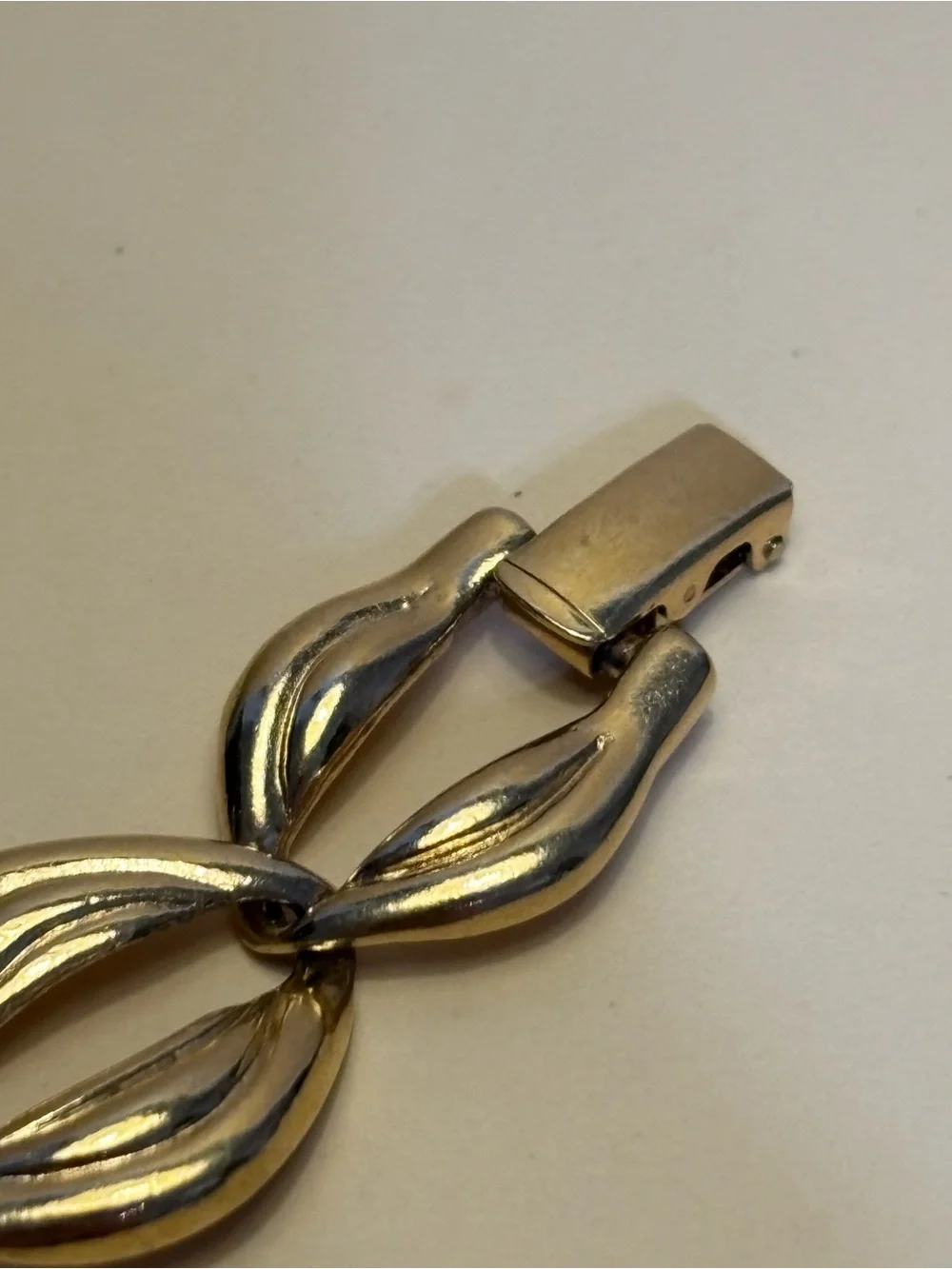 Vintage Trifari Gold-Tone Black Enamel Bracelet 7.25”
